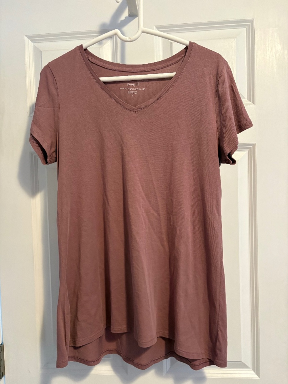 J Jill elliptical tee v neck 100% Pima cotton rose